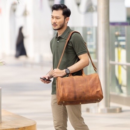 New Kenes Leather Tas Selempang Travel Bag Pria Kulit Asli RAVEN - Free Grafir Nama