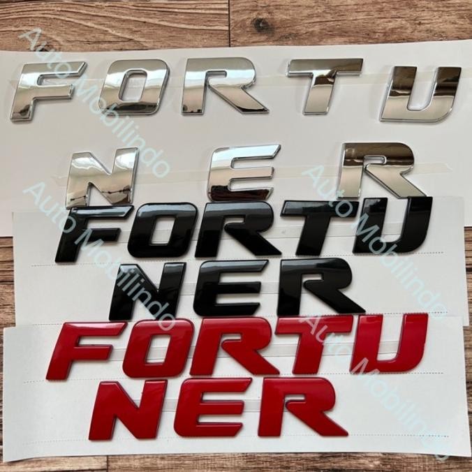 Emblem kap mesin mobil Fortuner Emblem Fortuner