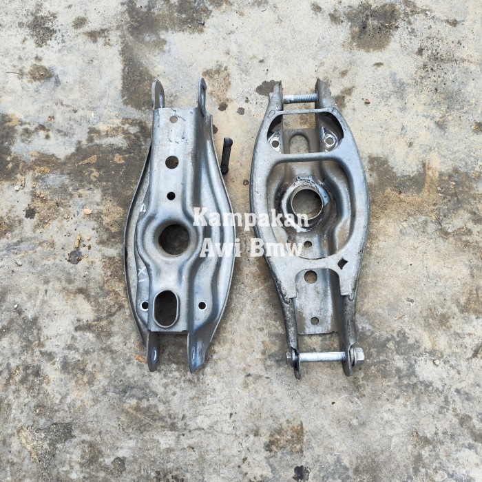 Dudukan Per Belakang Bmw E90 X1 E84 Original - Kanan, X1 E84