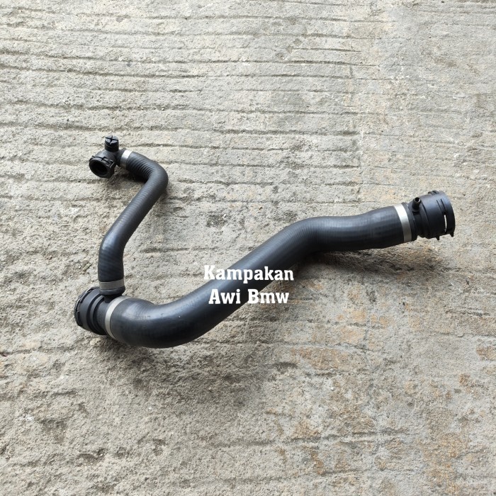 Selang Radiator Atas Bmw E90