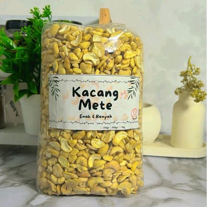 

BARANG TERLARIS kacang mete pecahan 1 kg premium putih bersih Mede Camilan Cashew Nut Makanan Snacks