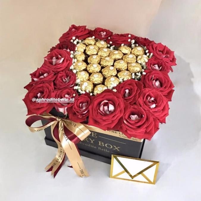 

Promo Rose Ferrero Box The Luxury Box / Hadiah Parcel Coklat Unik