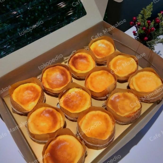 

Grosir Hampers Burnt Cheesecake 12 Pcs Terlaris