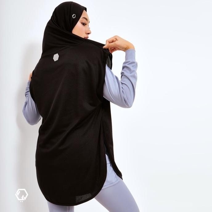 Miliki Hijab Olahraga- Reyd Royal+ Black