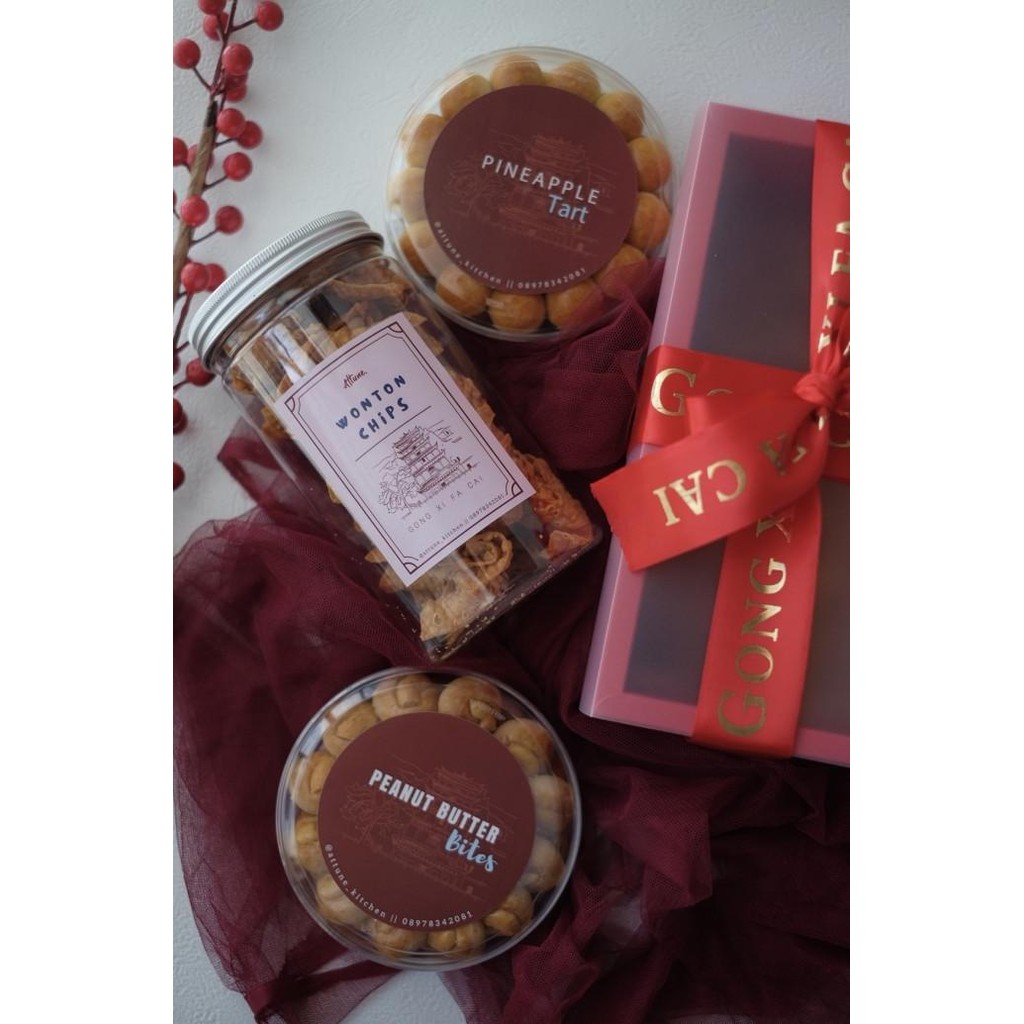 

CNY HAMPERS / PARCEL IMLEK