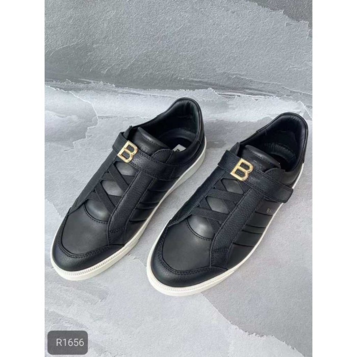 Shoes Men's Terbaru Sepatu Slip on Sneakers Black Sepatu kulit Sneakers Pria Hitam Leather Full Impo