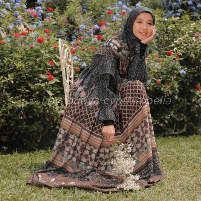 LBYLCB AIME DRESS SOEUR SERIES LBYLCB X ZASKIA SUNGKAR