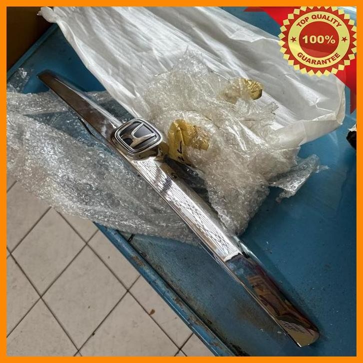 [RWI] HONDA GENUINE 74890-SEL-T01 ( ADA PATAH LIHAT PHOTO ) LIST CHROME GARNISH CHROME BAGASI CITY 2