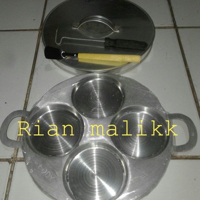 

READY STOCK CETAKAN KUE KAMIR/ MARTABAK MINI DAN LAIN-LAIN ISI 4 LUBANG + TUTUP