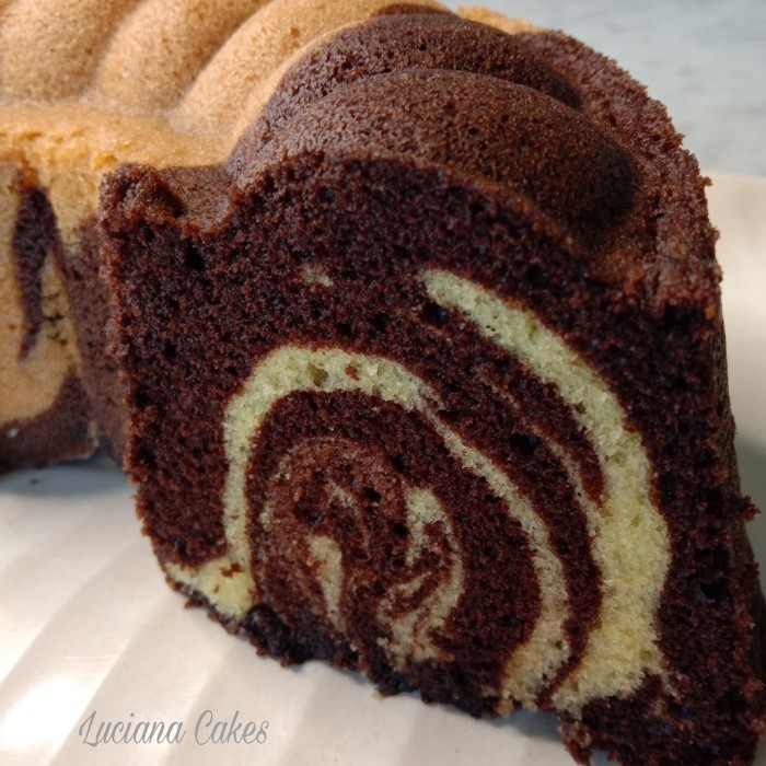 

HAMPERS / PARCEL LEBARAN MARMER CAKE