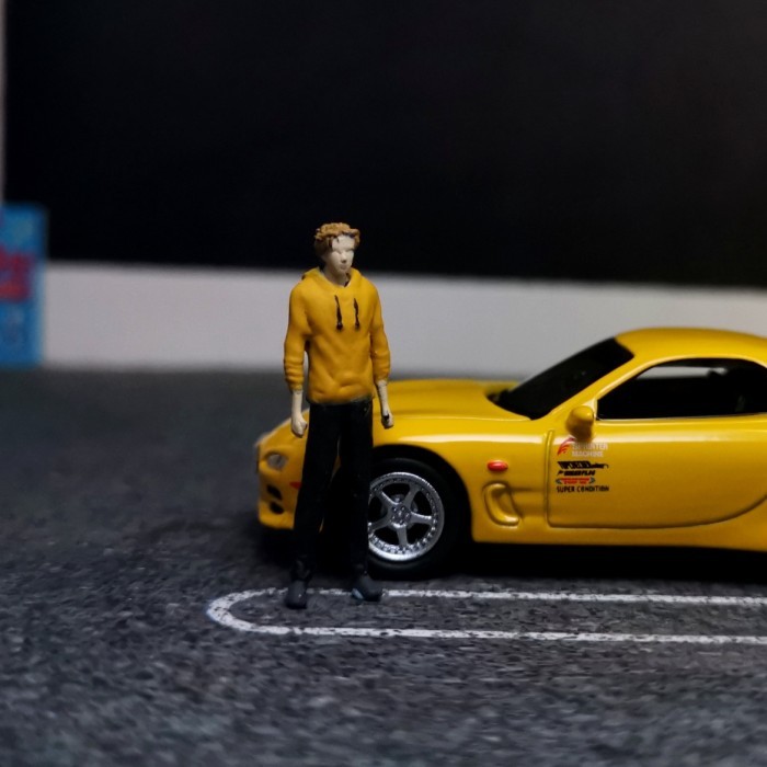 FIGURE 1 64 INITIAL D KEISUKE TAKAHASHI DIORAMA MAKET HOT WHEELS KUNIN