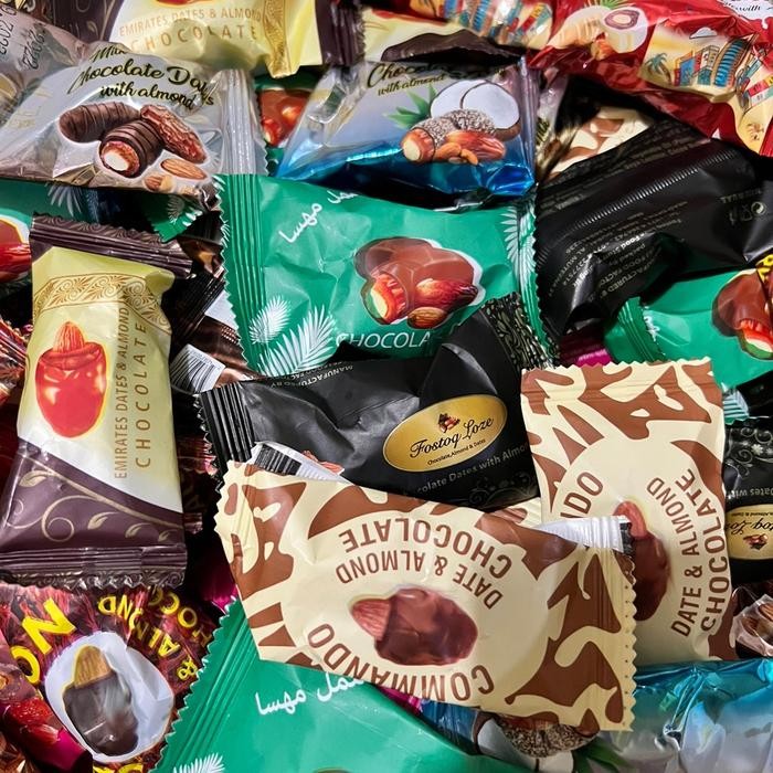 

Coklat Kurma Almond Premium