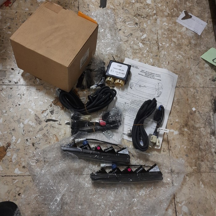 lampu drl mitsubishi outlander sport facelift rockford asli ori