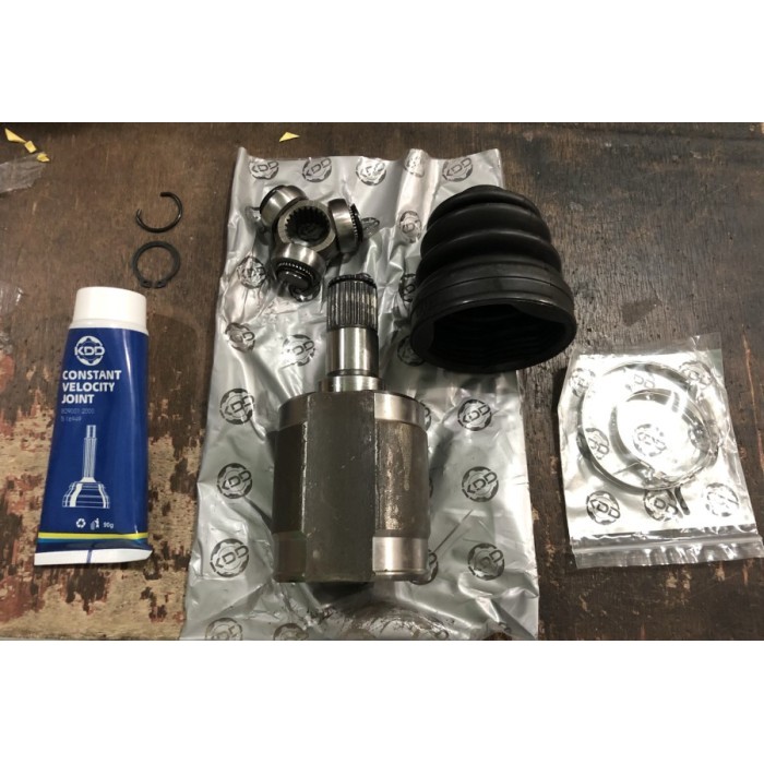 CV Joint Inner / Dalam Mobilio BRV Manual - KIRI