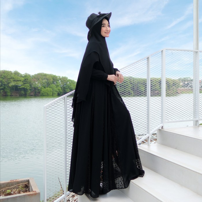 Gamis Hitam Syari Set Khimar Zubaiidah