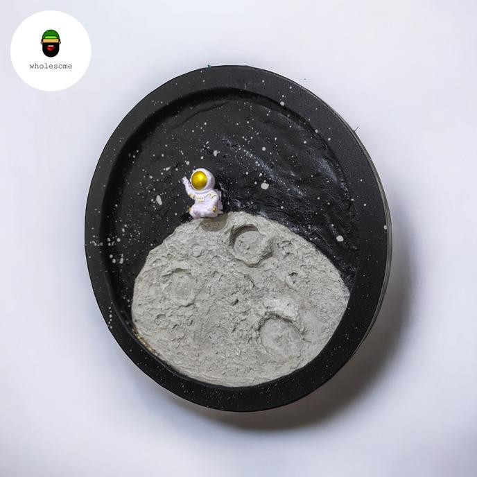 Sale Wholesome Wall Art Pajangan Astronaut Moon Lamp Lampu Dinding Astronot Bulan Dekorasi Diy