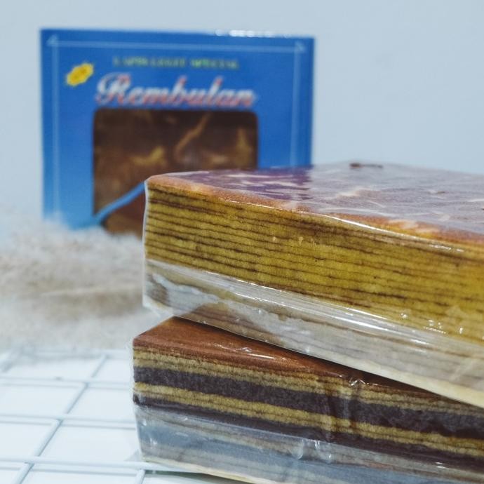 

Best Seller!, Rembulan Kue Lapis Legit Homemade Kue Lebaran Hampers Parcel Idulfitri