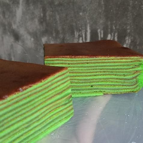 

TERMURAH Kue Lapis Legit Pandan 17x9 Kue Lebaran Murah Enak th-1