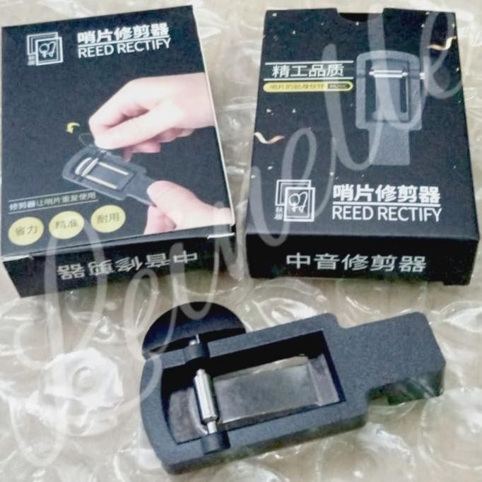 

SIAP KIRIM REED TRIMMER CUTTER PEMOTONG REED UNTUK SAXOPHONE ALTO