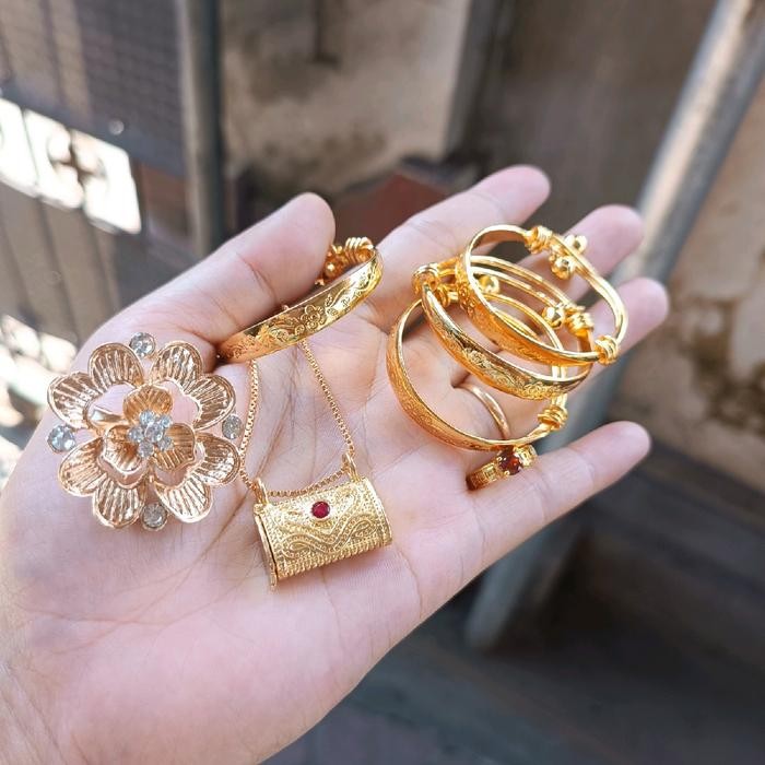 set gelang bayi 3 bulanan gelang kalung blandong cincin bros bayi