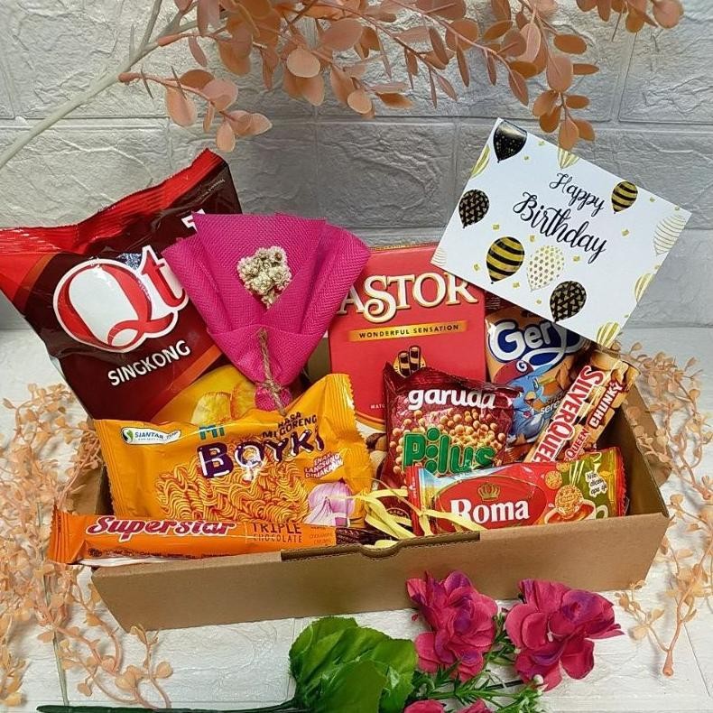 

VIRAL Hampers Ultah Kado Ulang Tahun Hampers Wisuda Kado Wisuda Hampers Cokelat Hadiah Ultah Hampers anniversary Kado Ultah Hadiah Wisuda Kado Cokelat Kado Snacks Hampers Coklat Hampers Snacks Hadiah Anniversary Kado Pacar Hampers Cewek Hadiah Cewek Kado