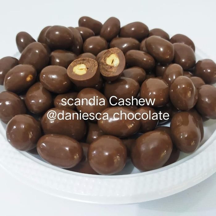 

Viral .500Gr Coklat Scandia Cashew Mede Coklat Mede Kiloan Chocolate Packing Aman