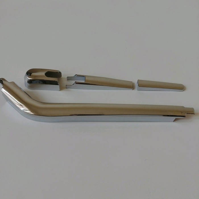 TERLARIS COVER CROME WIPER BELAKANG AVANZA XENIA LAMA