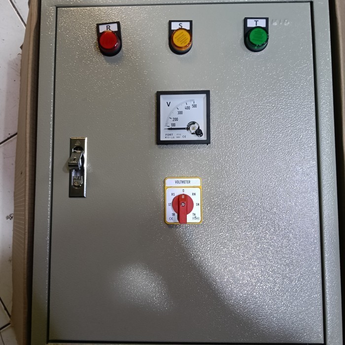 TERMURAH - PANEL PEMBAGI LISTRIK 3PHASE 6 GROUP/PANEL PEMBAGI LISTRIK 3 PHASE/PANEL INSTALASI