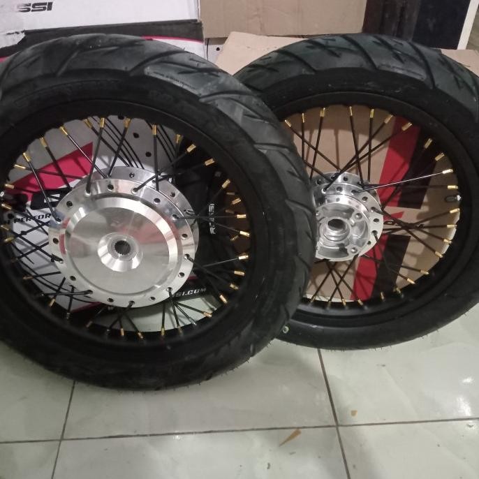 velg jari jari Honda Vario 110/125/150 tapak lebar plus ban