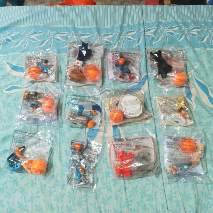 SPECIAL Happy Meal Space Jam 2021 Set