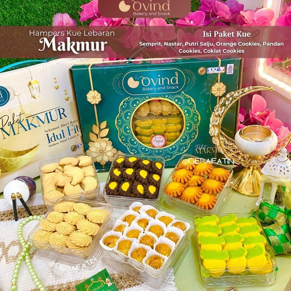 

Paket Parcel Kue Lebaran Kue Kering Bellarosa Platinum Paket Lebaran ( Berat 1Kilo ) / Paket Kue Kering Dibuat Tahun 2025 Ready Stock