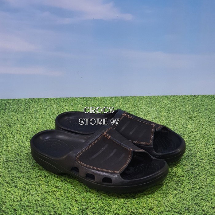 Sandal Crocs / Sandal Crocs Pria / Crocs Yukon Mesa Slide
