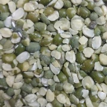 

{{{{{{] GREEN GRAM SPLIT REPACKING 500G / Kacang HIjau Pecah
