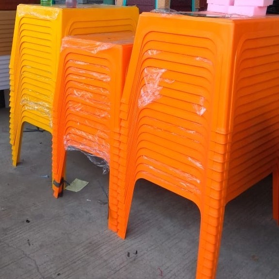 Tebaru Meja Plastik Napolly / Meja Teras Napolly 7550 Berkualitas