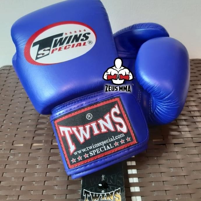 Twins Glove 12 Oz