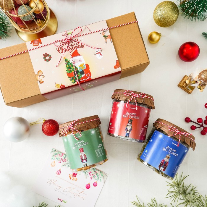 

HAMPERS NATAL / CHRISTMAS HAMPERS - COOKIES 3 JAR + FREE GREETING CARD