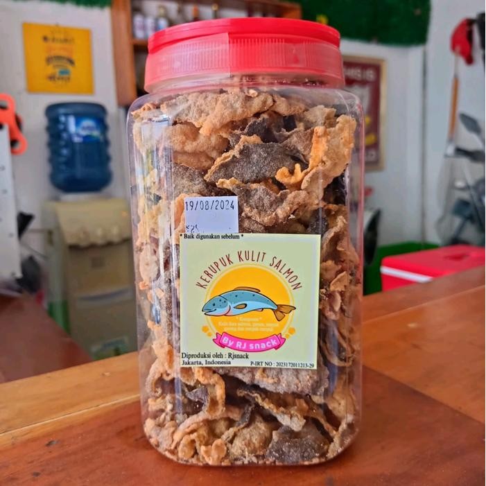 

KERUPUK KULIT IKAN SALMON RASA BBQ TOPLES JUMBO 250GR CEMILAN KERIUK CRUNCHY