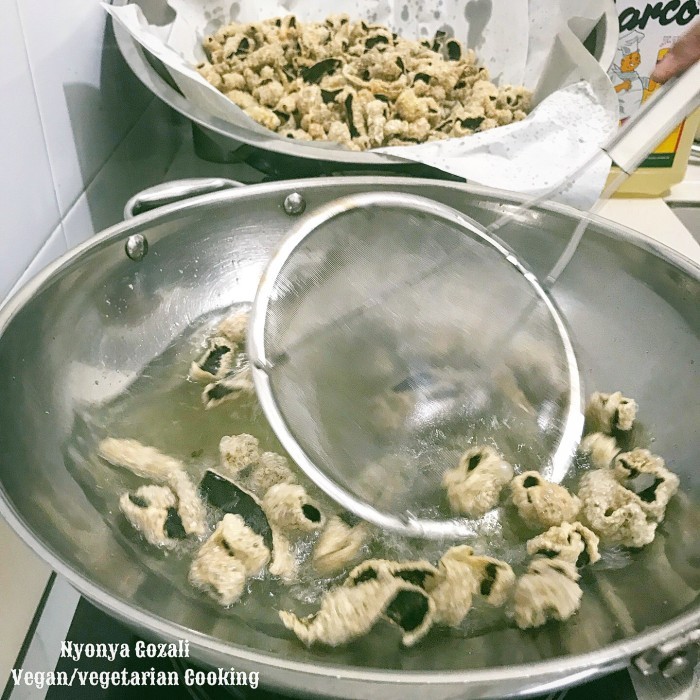 

KRIUK KRIUK NORI LESS SALT NYONYAGOZALIVEGETARIAN