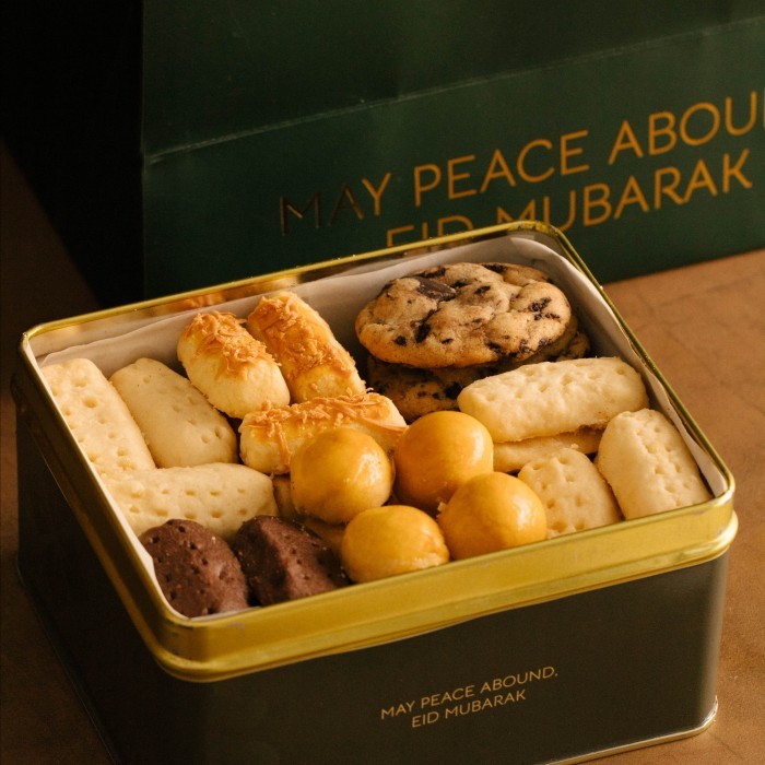 

CLASSIC BUTTER BOX HAMPERS PARSEL KUE KERING LEBARAN IDUL FITRI