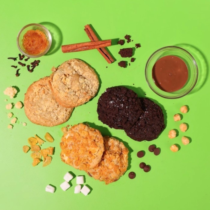 

MOOKIE ARABIAN NIGHT EID HAMPERS