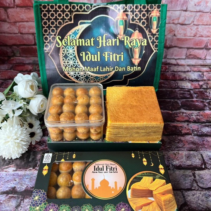 

Paket kue kering nastar + lapis legit ori