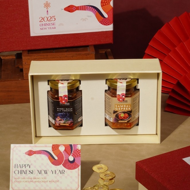 

YUE Hampers Imlek Chinese New Year Gift Set Sincia Bumbu Madu Selai