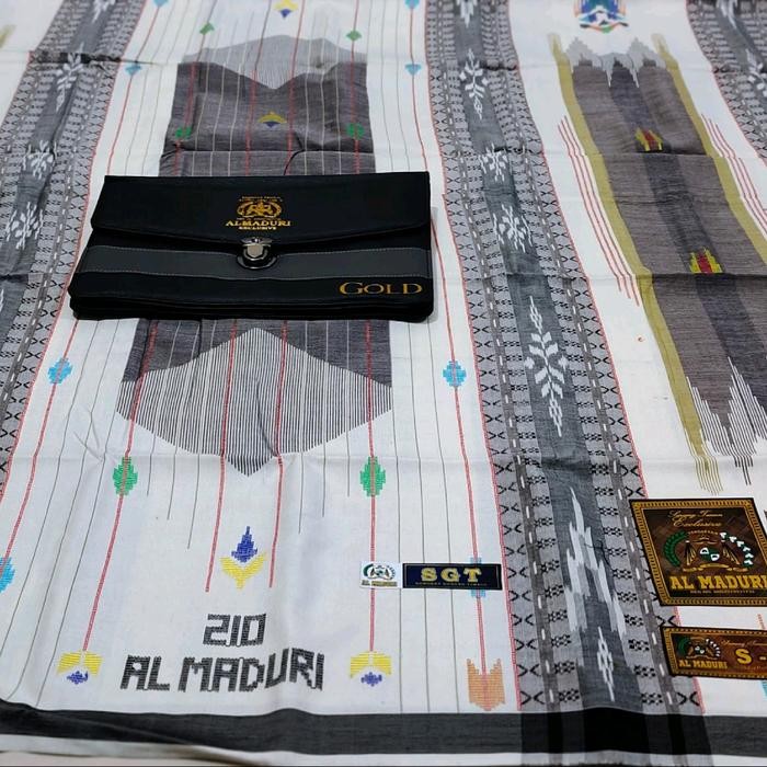 Sarung Al-Maduri NEW SGT Full Songket Sutra Halus Motif BHS Hitam Muslim Dewasa Tenun - Kain, Garis,