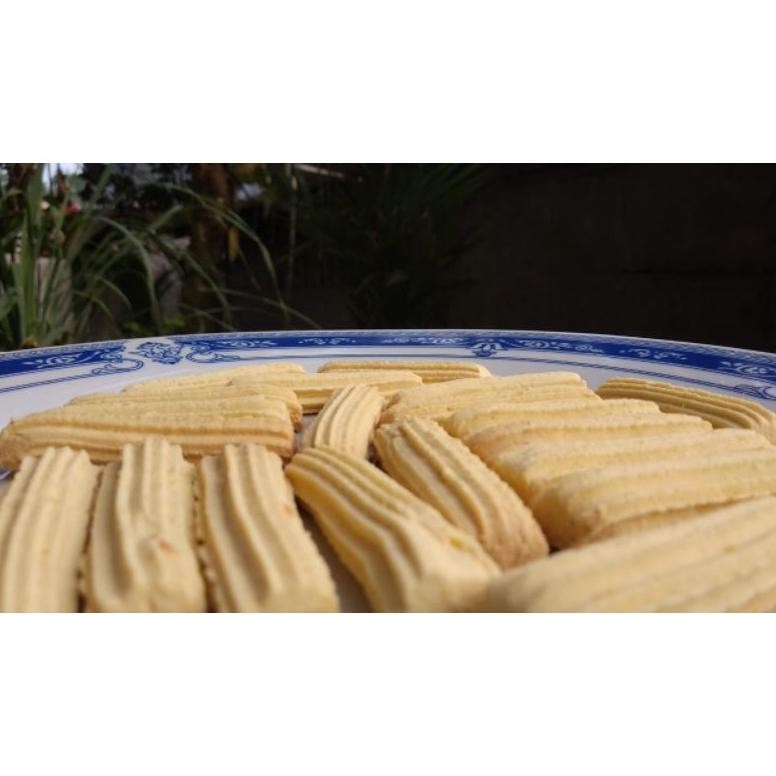 

dgh-43 KUE IRUT JARI Untuk Asam Lambung dan Maagh (KUE GARUT / KUE ANGKRIK /KUE IRUT) Premium