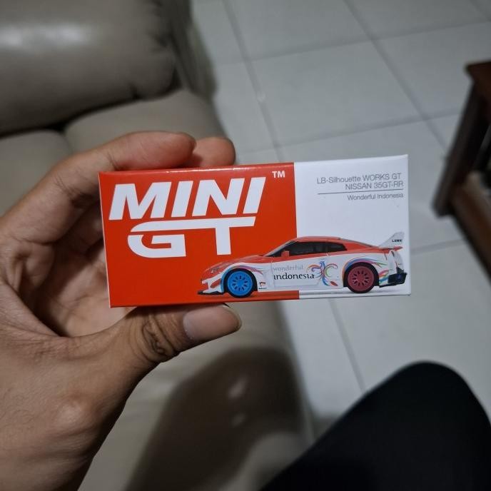 Mini GT LB-Silhouette Works GT Nissan 35GT-RR Wonderful Indonesia