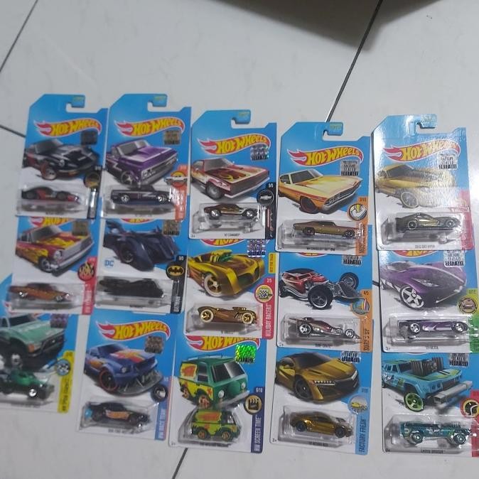 Hot Wheels Super Treasure Hunt 2017 Full set FS