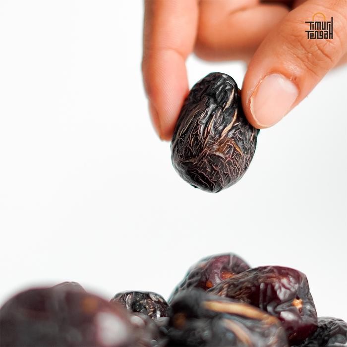 

New Kurma Ajwa Ember Premium Timur Tengah 850 gr High Quality Ready