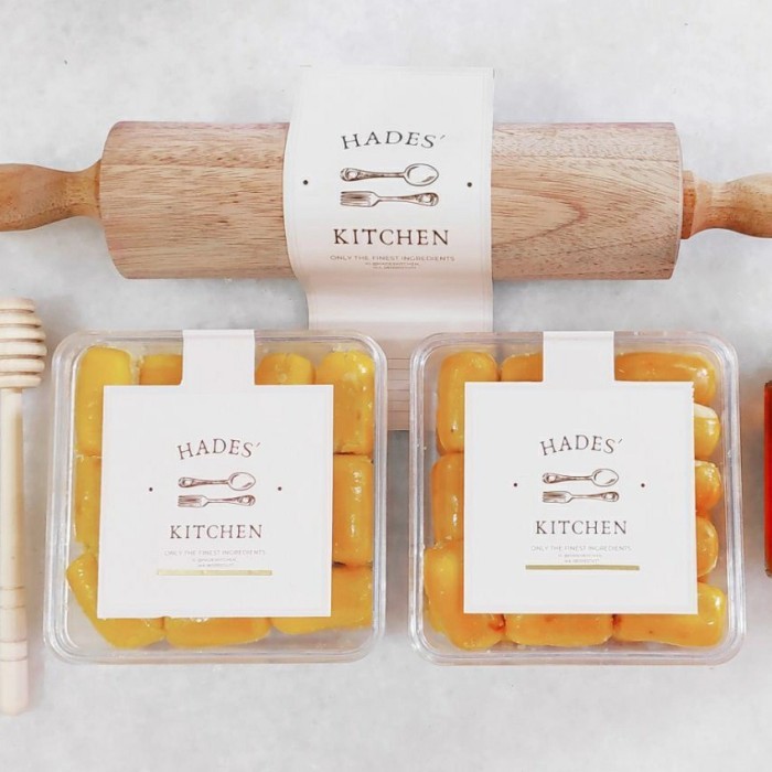 

Premium Nastar Wijsman wisman hampers lebaran parsel