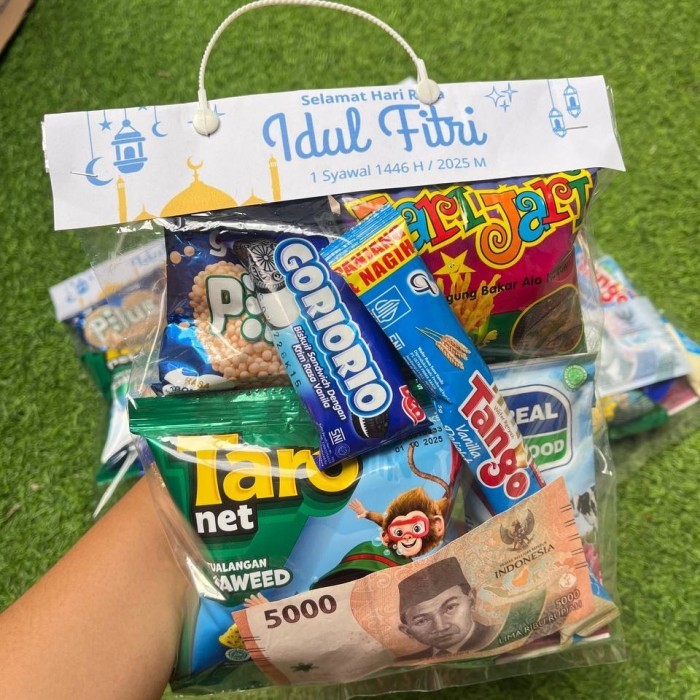 

Snack lebaran / parcel lebaran anak /hampers lebaran anak