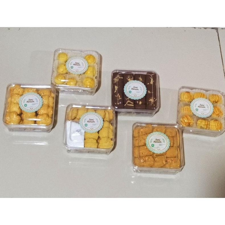 

Paket Kue Lebaran Sari Harum Premium Terlengkap Dan Termurah